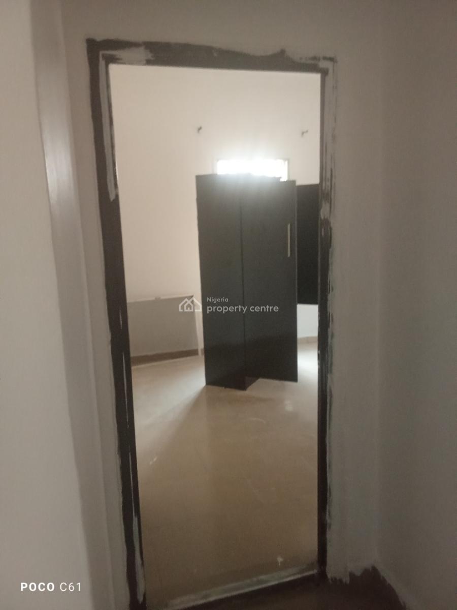 Clean Nice 2 Bedrooms Flat, Upstairs, Sangotedo, Ajah, Lagos, Flat / Apartment for Rent