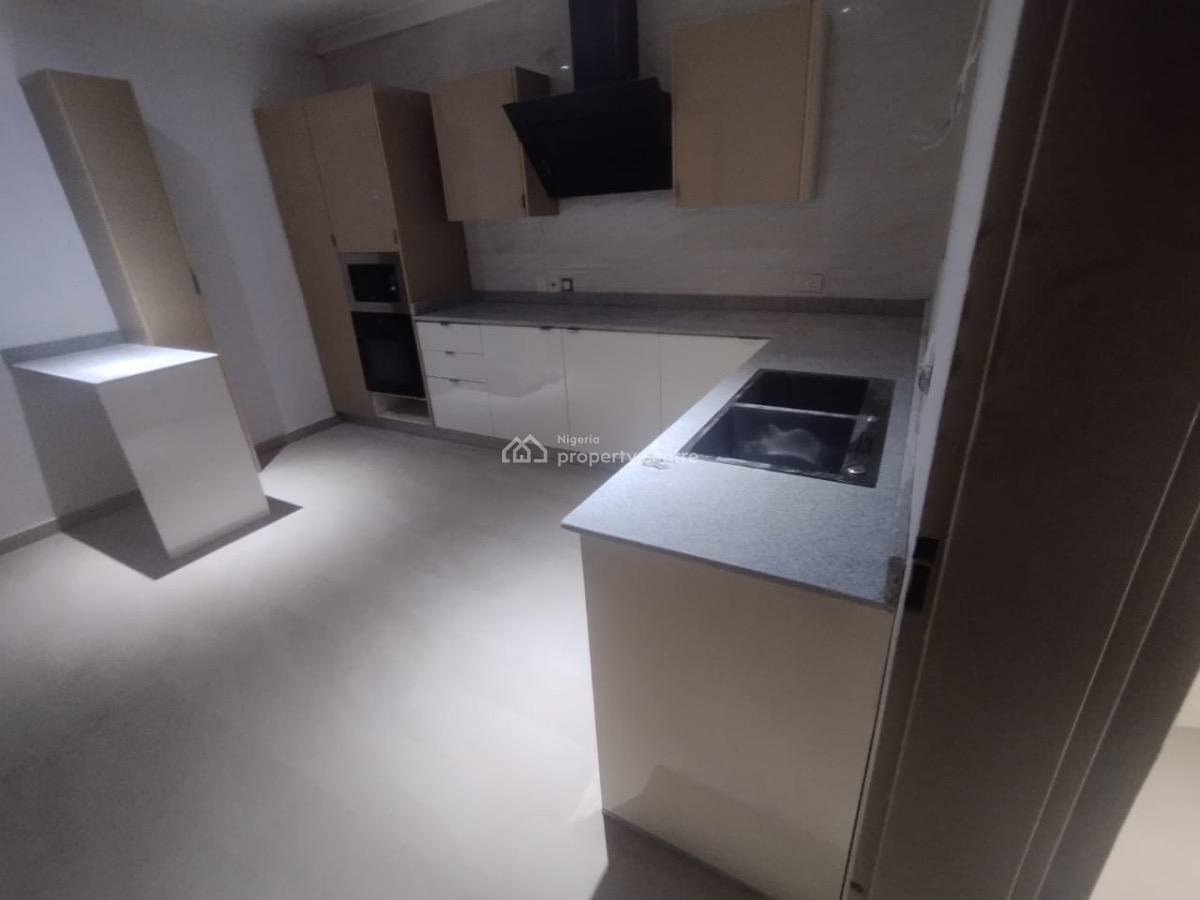 Decent 3 Bedroom Premium Apartment Available, Maruwa, Lekki, Lagos, Flat / Apartment for Rent