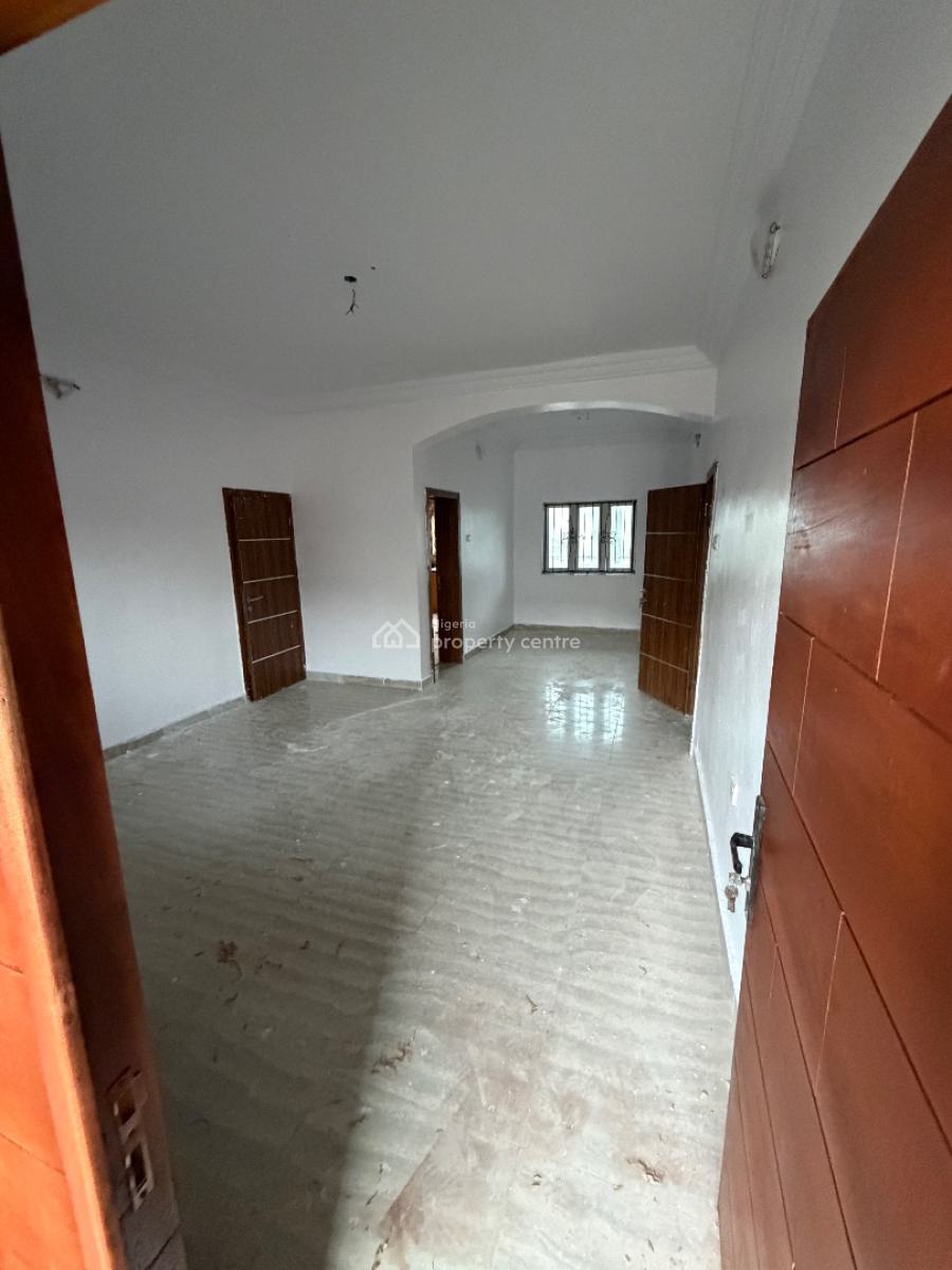 Lovely and Spacious 3 Bedroom, Atlantic View Estate, Alpha Beach Road, Lekki, Lagos, Flat / Apartment for Rent