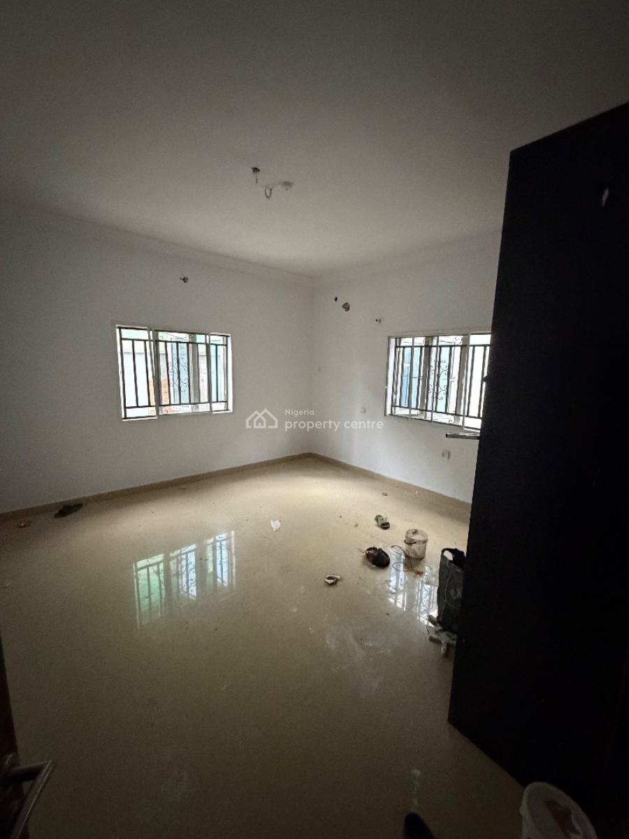 Lovely and Spacious 3 Bedroom, Atlantic View Estate, Alpha Beach Road, Lekki, Lagos, Flat / Apartment for Rent