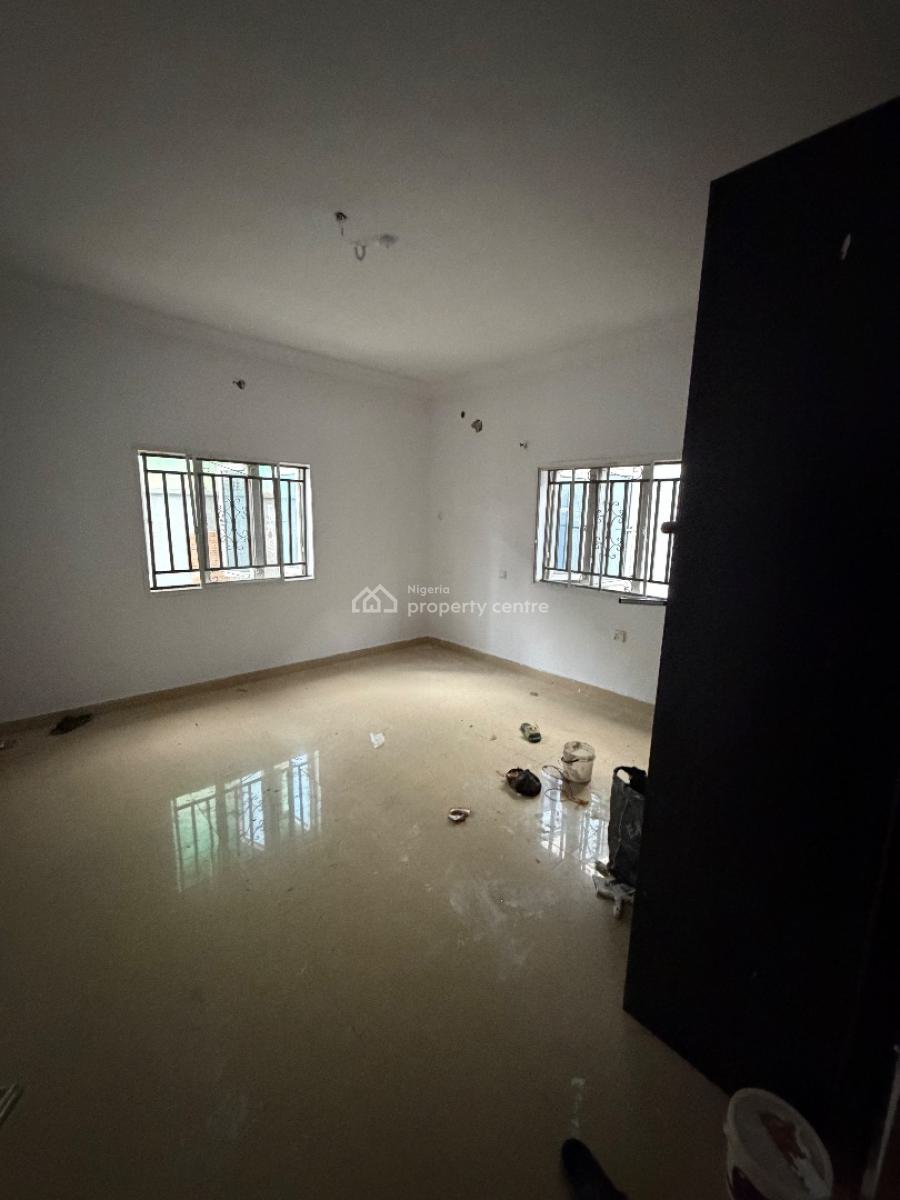 Lovely and Spacious 3 Bedroom, Atlantic View Estate, Alpha Beach Road, Lekki, Lagos, Flat / Apartment for Rent