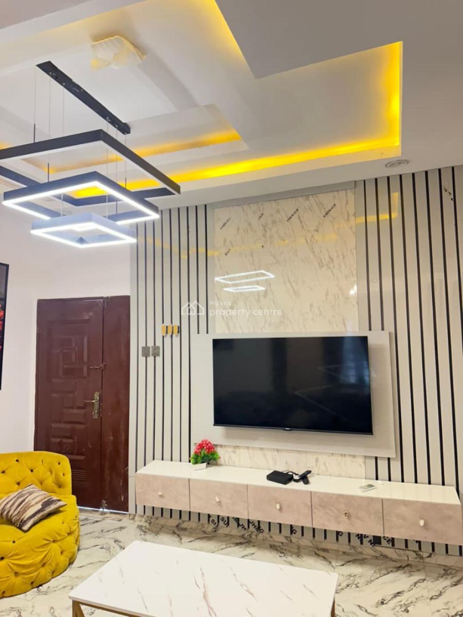 Luxurious 2bedroom Apartment with Pool, Egbeda, Alimosho, Lagos, Flat / Apartment Short Let