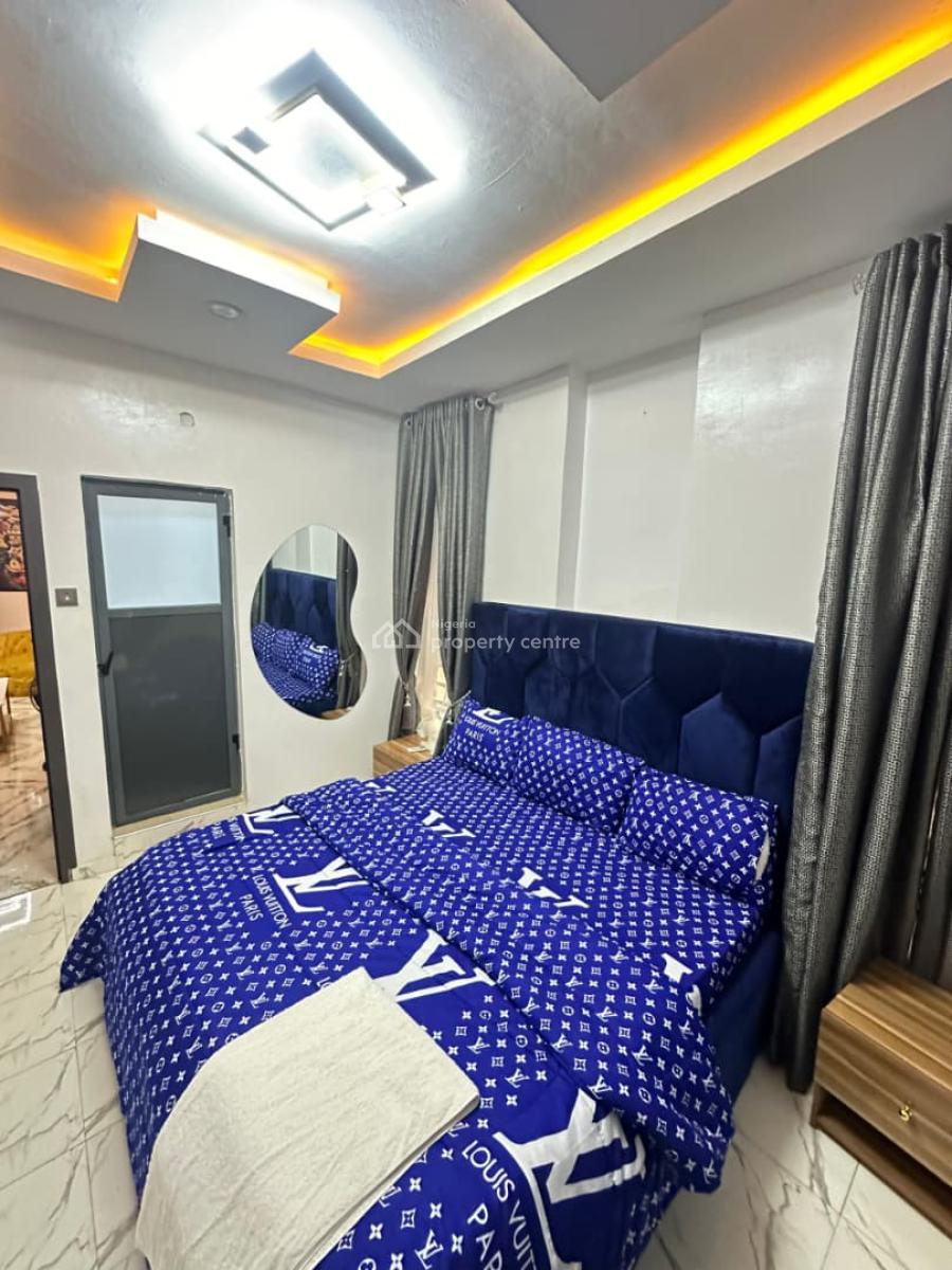 Luxurious 2bedroom Apartment with Pool, Egbeda, Alimosho, Lagos, Flat / Apartment Short Let