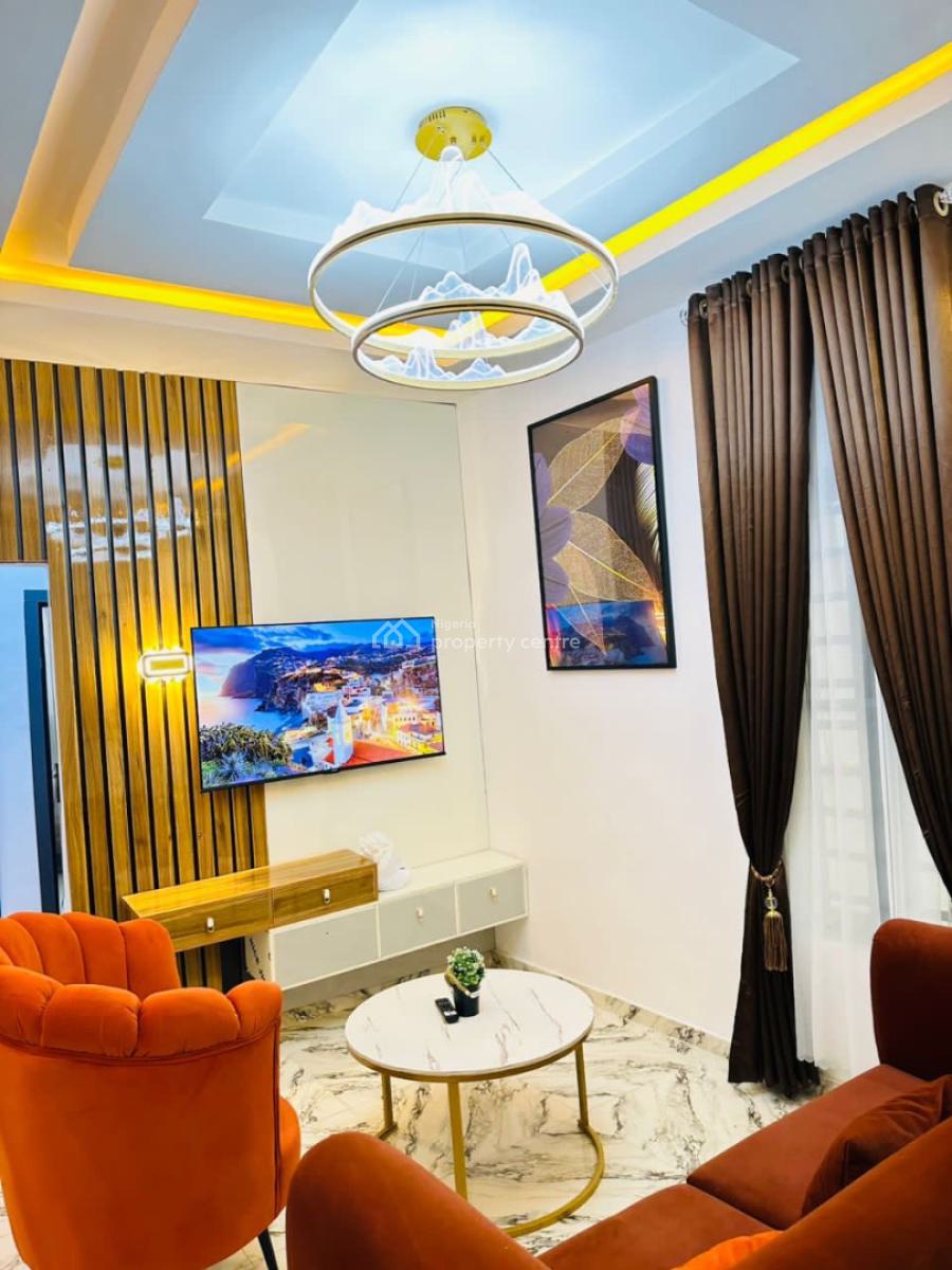 Luxurious 2bedroom Apartment with Pool, Egbeda, Alimosho, Lagos, Flat / Apartment Short Let