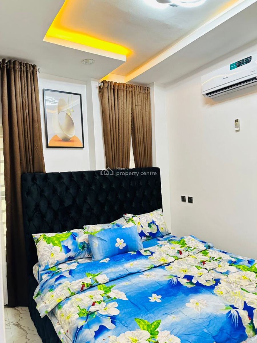 Luxurious 2bedroom Apartment with Pool, Egbeda, Alimosho, Lagos, Flat / Apartment Short Let