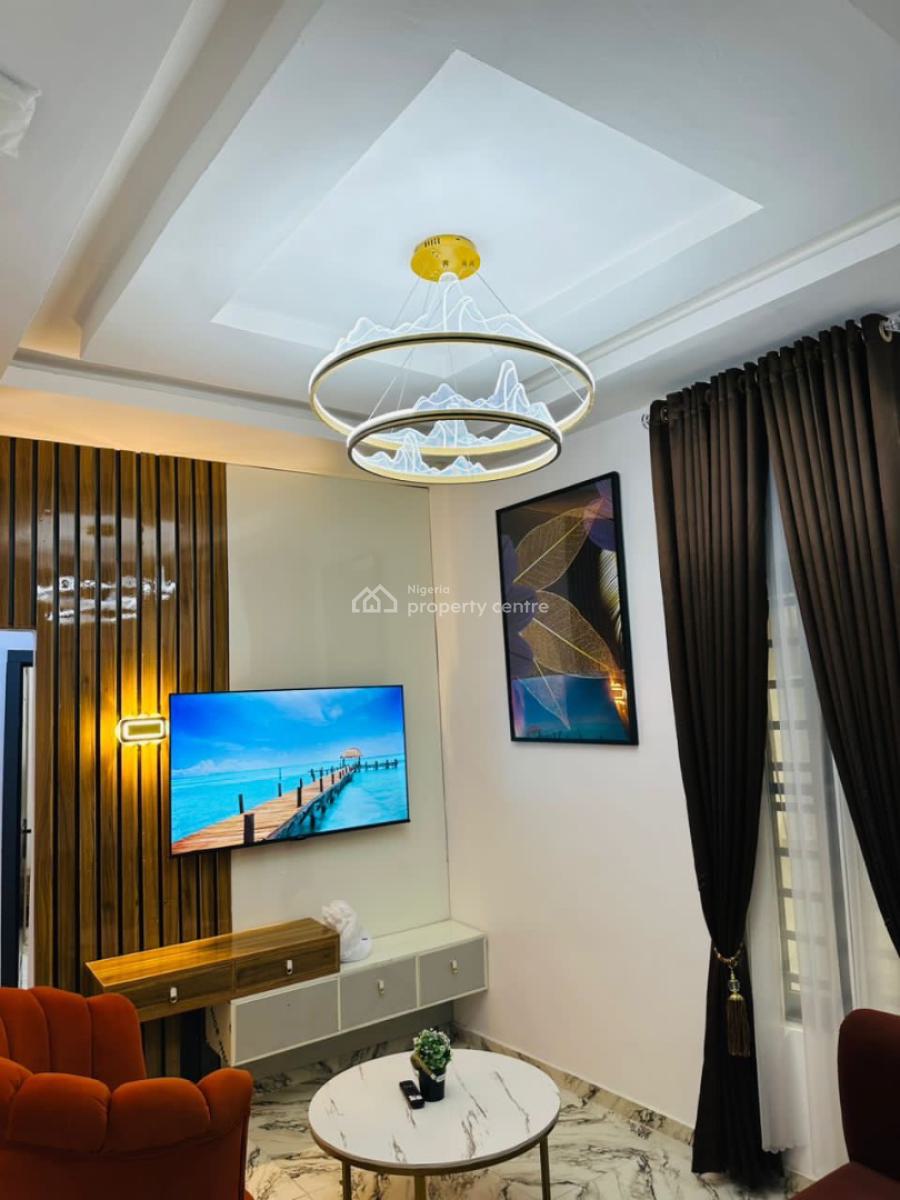 Luxurious 2bedroom Apartment with Pool, Egbeda, Alimosho, Lagos, Flat / Apartment Short Let