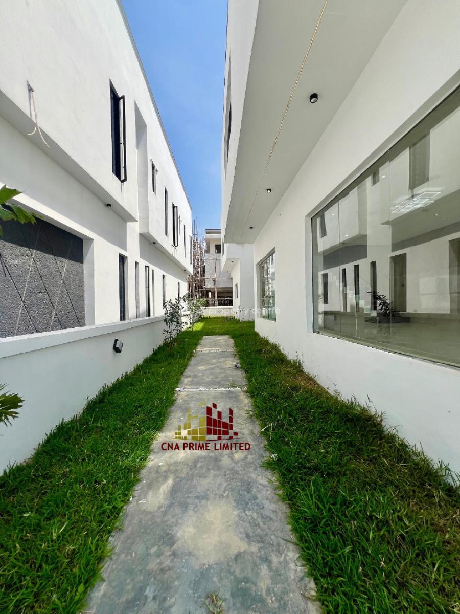 5 Bedroom Detached Home with a Cinema, Ikota, Lekki, Lagos, Detached Duplex for Sale