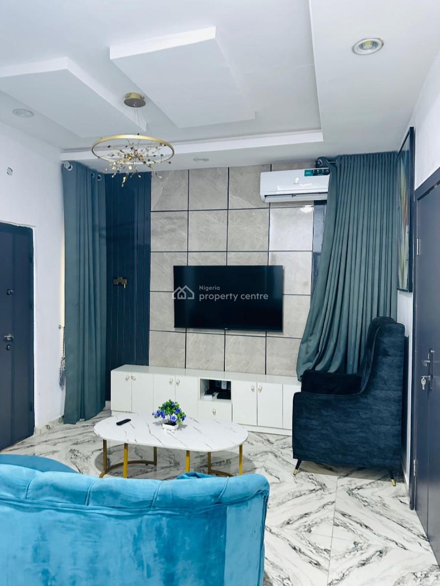 Luxurious 1bedroom with Pool, Egbeda, Alimosho, Lagos, Flat / Apartment Short Let