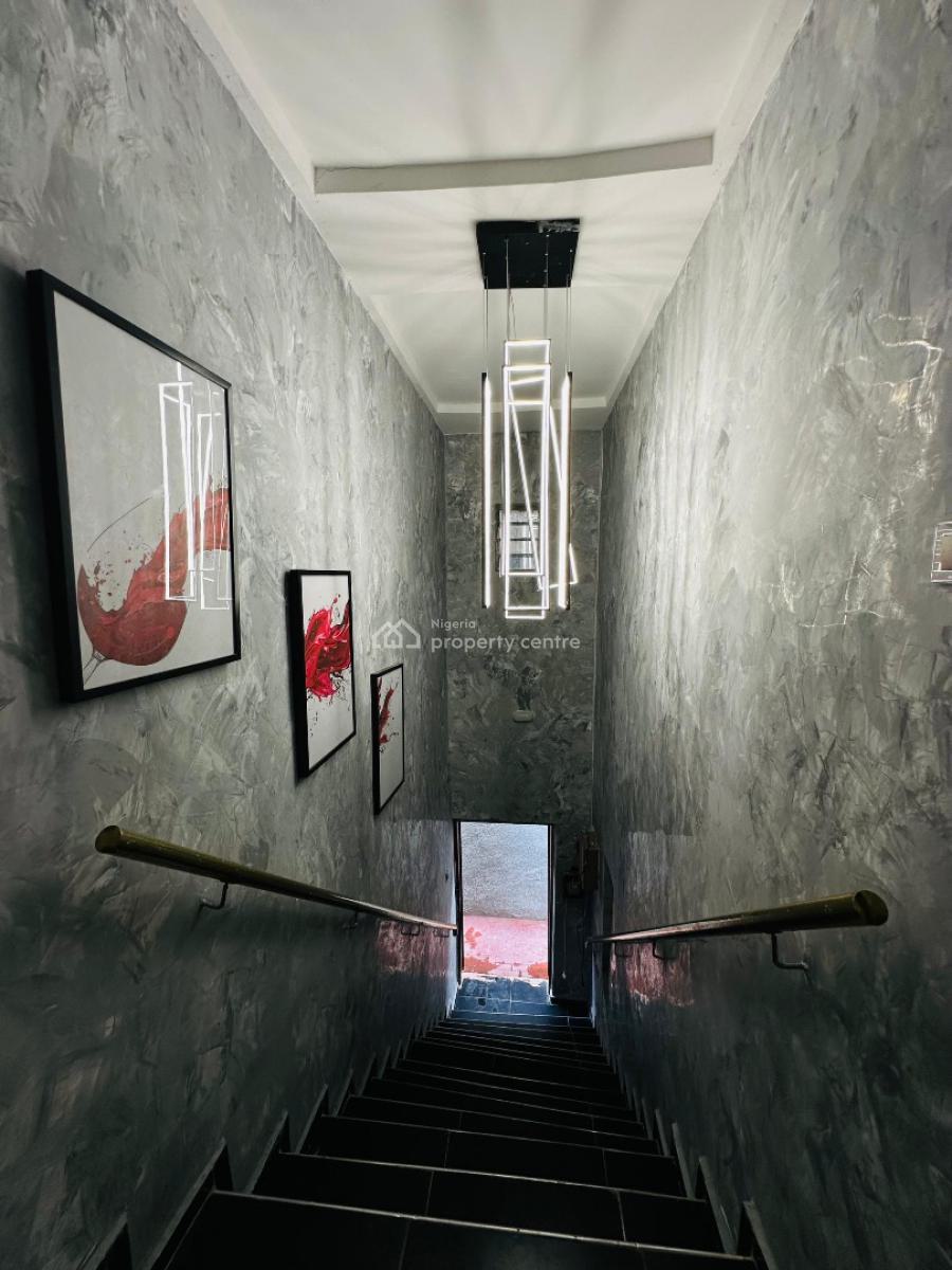 Luxurious 1bedroom with Pool, Egbeda, Alimosho, Lagos, Flat / Apartment Short Let