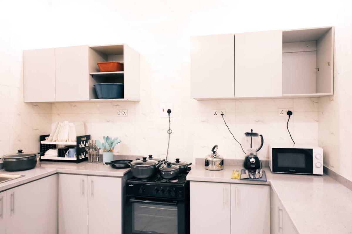 Luxurious 2bedroom Apartment, Egbeda, Alimosho, Lagos, Flat / Apartment Short Let