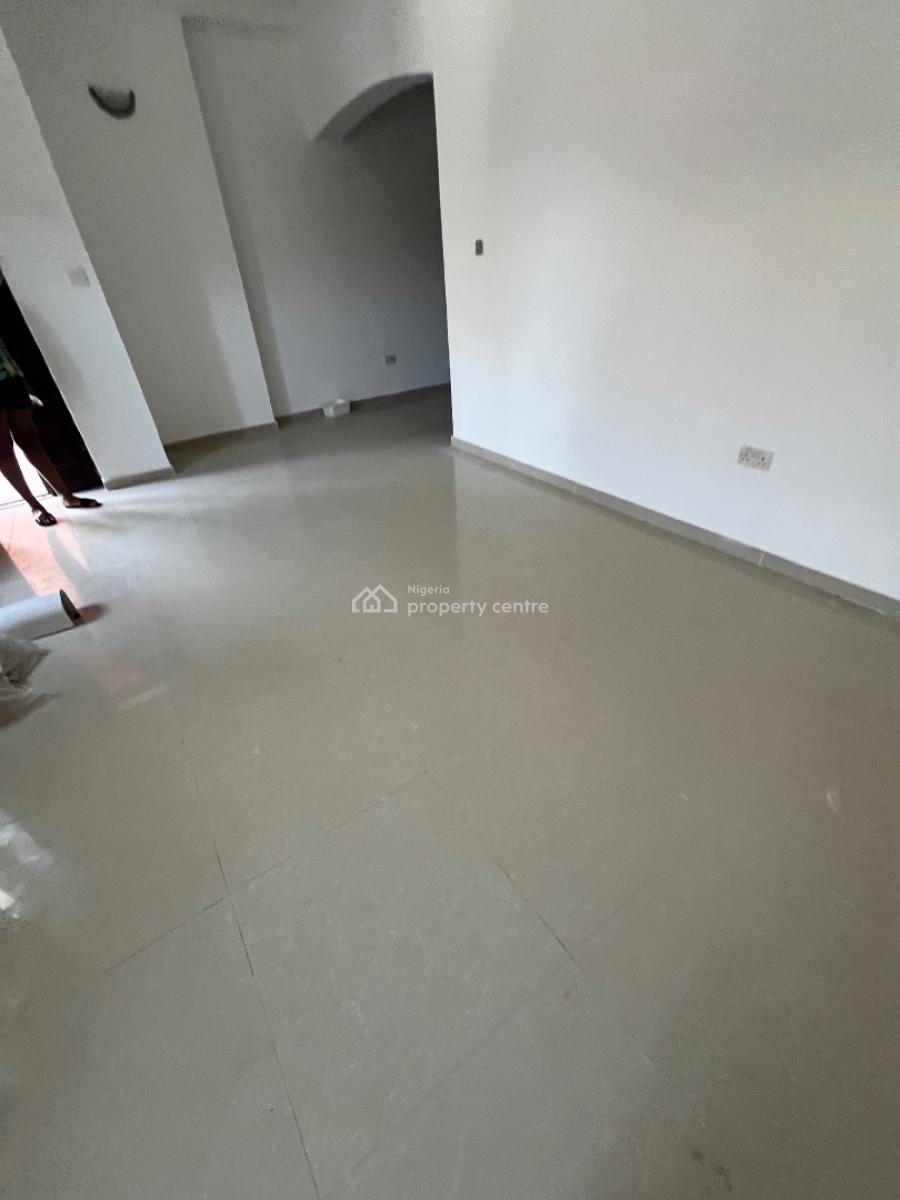 2bedroom Apartment, Ologolo, Lekki, Lagos, Flat / Apartment for Rent