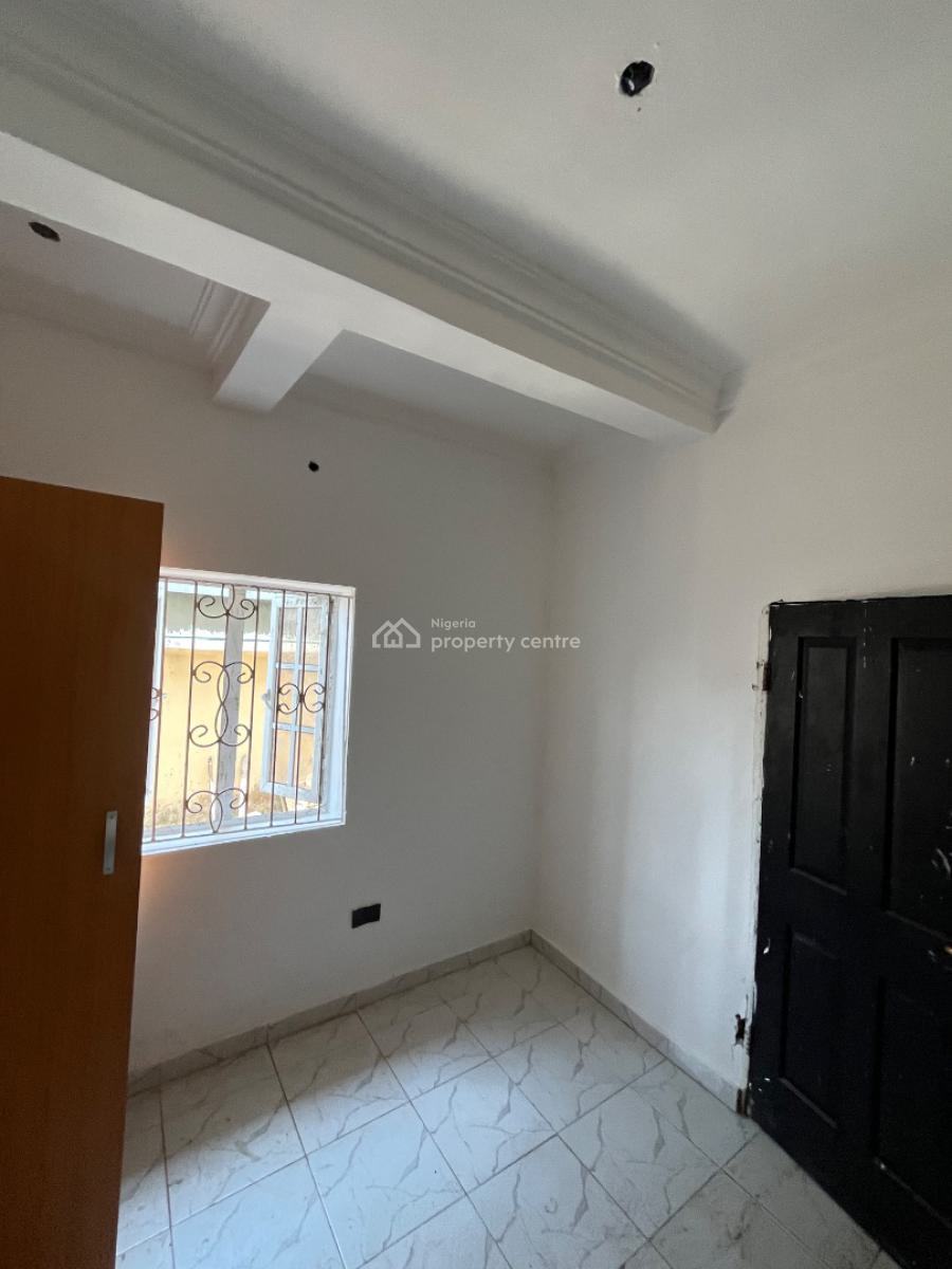 2bedroom Apartment, Ologolo, Lekki, Lagos, Flat / Apartment for Rent