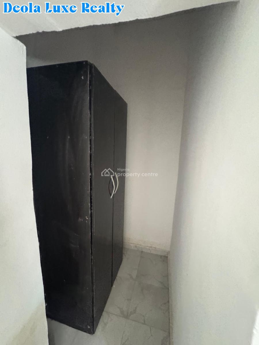 a Well Maintained 2 Bedroom Apartment, Salem, Ikate, Lekki, Lagos, Flat / Apartment for Rent