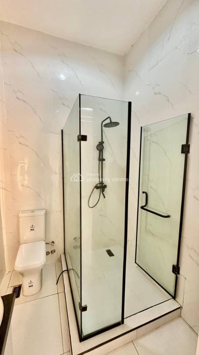 5bedroom Luxurious Fully Detached Duplex, Conversation Centre Road, Lafiaji, Lekki, Lagos, Detached Duplex for Sale