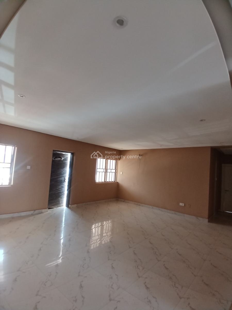 Well Renovated 4 Bedroom Block of Flat, Diplomatic Zone, Asokoro District, Abuja, House for Rent