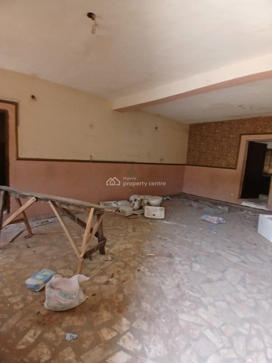 Luxury 2 Bedrooms with a Room Bq, Wuse, Abuja, Flat / Apartment for Rent