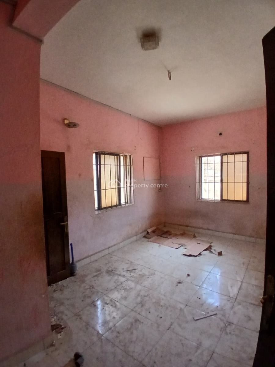 Luxury 2 Bedrooms with a Room Bq, Wuse, Abuja, Flat / Apartment for Rent