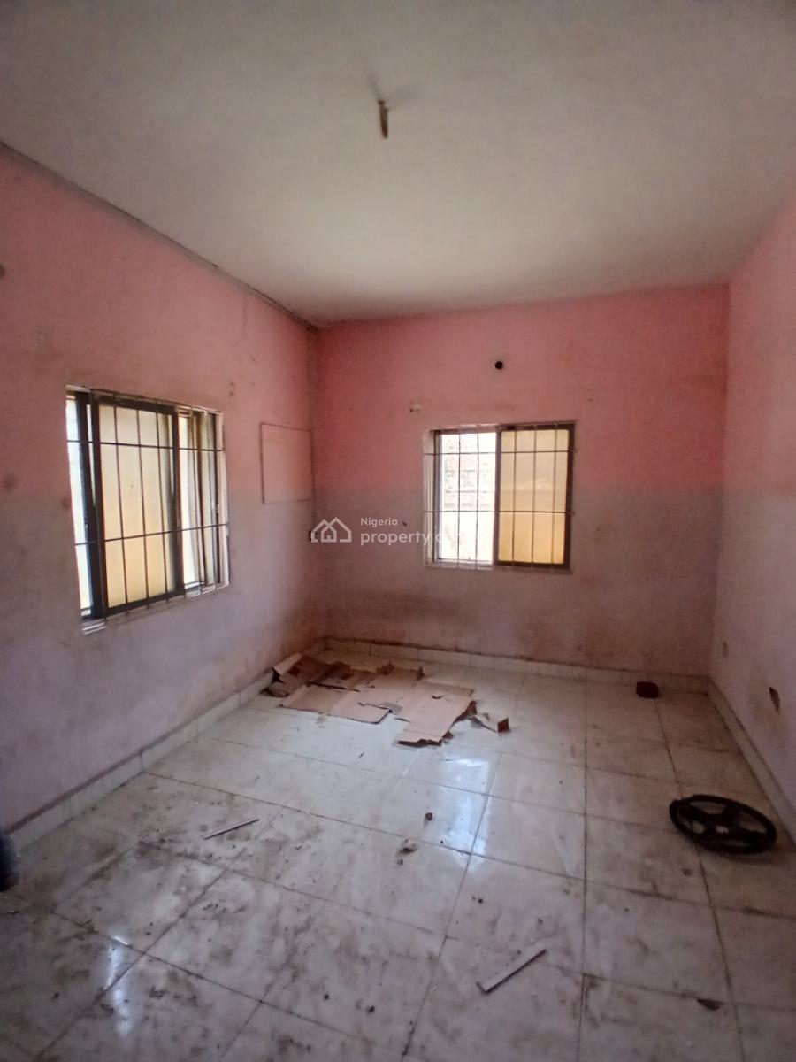 Luxury 2 Bedrooms with a Room Bq, Wuse, Abuja, Flat / Apartment for Rent