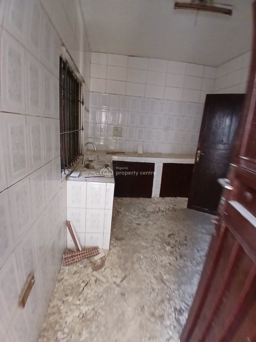 Luxury 2 Bedrooms with a Room Bq, Wuse, Abuja, Flat / Apartment for Rent