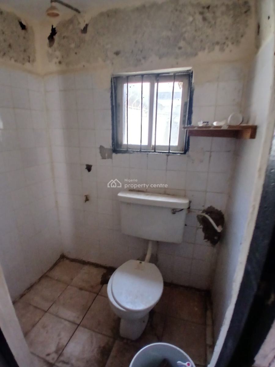 Luxury 2 Bedrooms with a Room Bq, Wuse, Abuja, Flat / Apartment for Rent