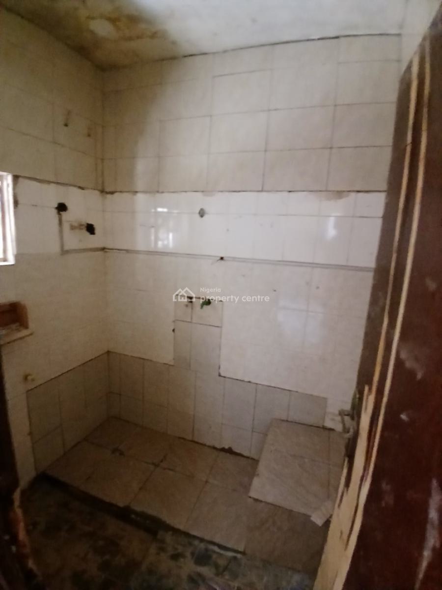 Luxury 2 Bedrooms with a Room Bq, Wuse, Abuja, Flat / Apartment for Rent