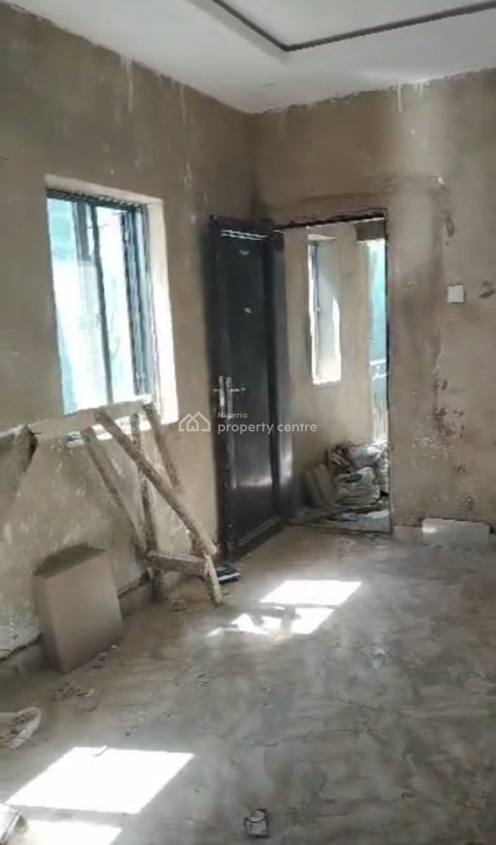 Spacious Newly Built One Bedroom Apartment, Ijesha, Surulere, Lagos, Mini Flat (room and Parlour) for Rent