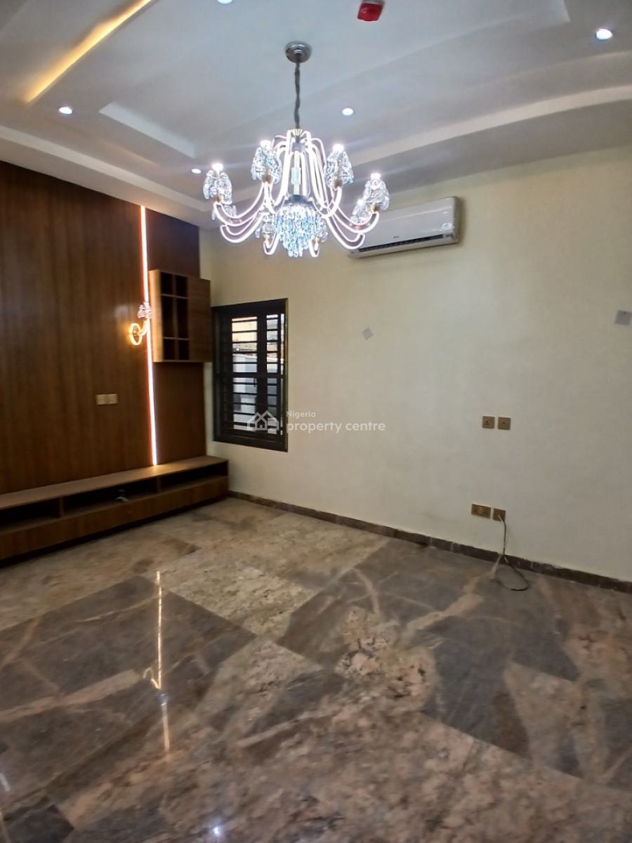Luxury 5 Bedrooms with a Room Bq, Acs and Central Generator, Wuye, Abuja, Terraced Duplex for Rent