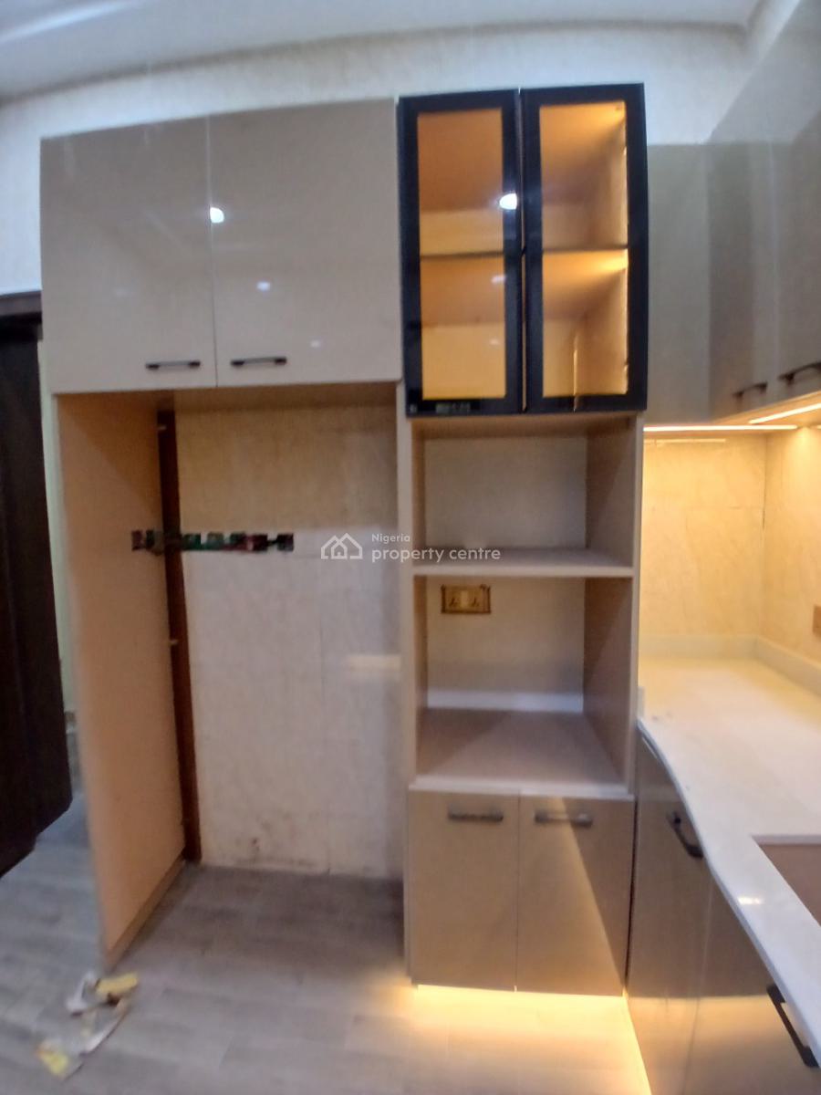 Luxury 5 Bedrooms with a Room Bq, Acs and Central Generator, Wuye, Abuja, Terraced Duplex for Rent