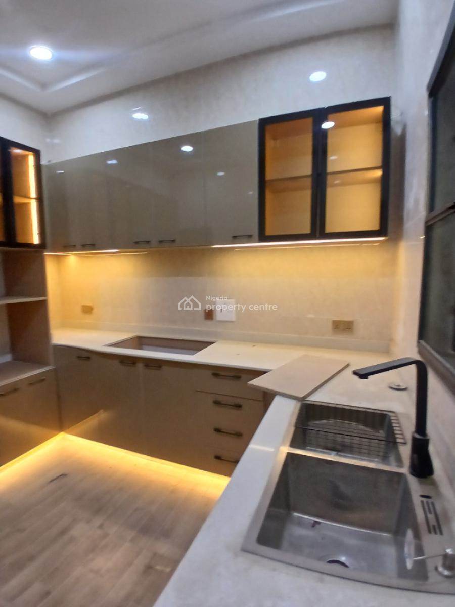 Luxury 5 Bedrooms with a Room Bq, Acs and Central Generator, Wuye, Abuja, Terraced Duplex for Rent