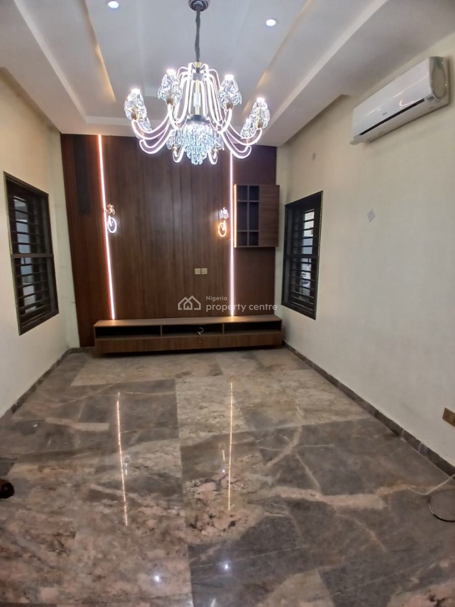 Luxury 5 Bedrooms with a Room Bq, Acs and Central Generator, Wuye, Abuja, Terraced Duplex for Rent