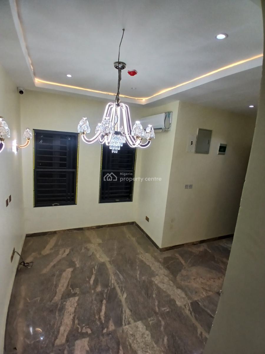 Luxury 5 Bedrooms with a Room Bq, Acs and Central Generator, Wuye, Abuja, Terraced Duplex for Rent