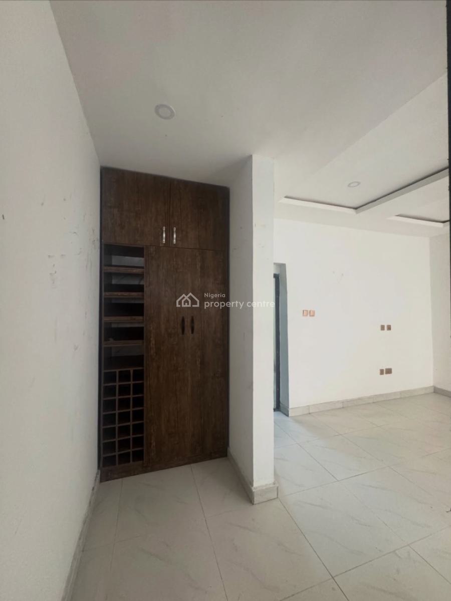 Prime Studio Apartment with Unique Features, Gra Phase 2, Port Harcourt, Rivers, Self Contain (single Rooms) for Sale