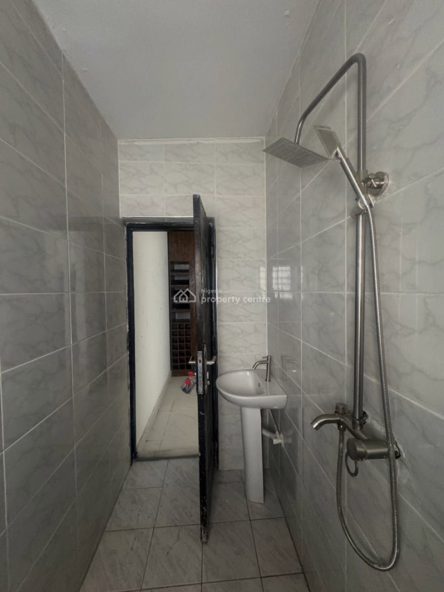 Prime Studio Apartment with Unique Features, Gra Phase 2, Port Harcourt, Rivers, Self Contain (single Rooms) for Sale