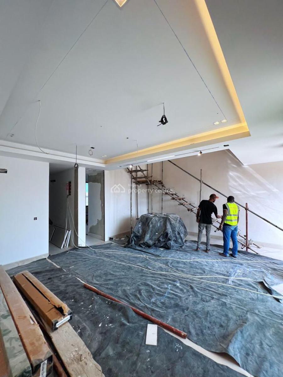 Well-finished Luxury 3 & 4-bedroom Maisonettes with Bq, Lekki Phase 1, Lekki, Lagos, Flat / Apartment for Sale