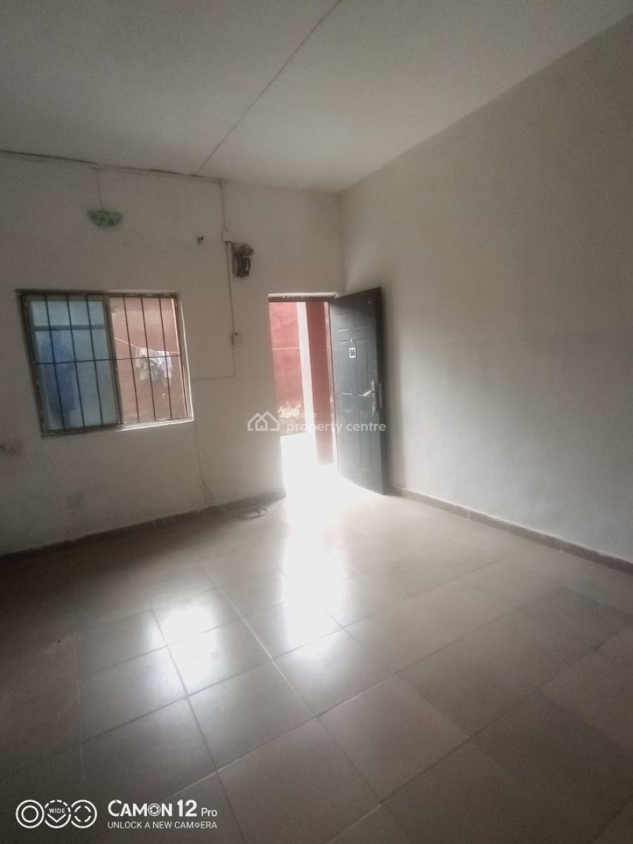 Spacious Selfcon Clean Water Access Code Estate, Badore, Badore, Ajah, Lagos, House for Rent