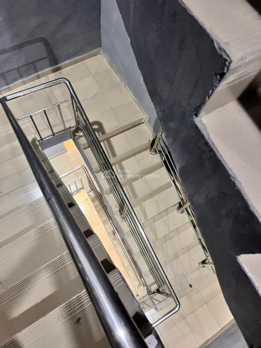 Beautiful Mini Flat(upstairs), Thomas Estate, Ajah, Lagos, Mini Flat (room and Parlour) for Rent