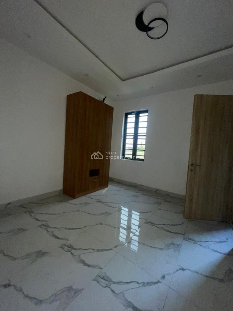 4 Bedroom Terrace Townhouse with Bq, Lekki Phase 1, Lekki, Lagos, Terraced Duplex for Rent