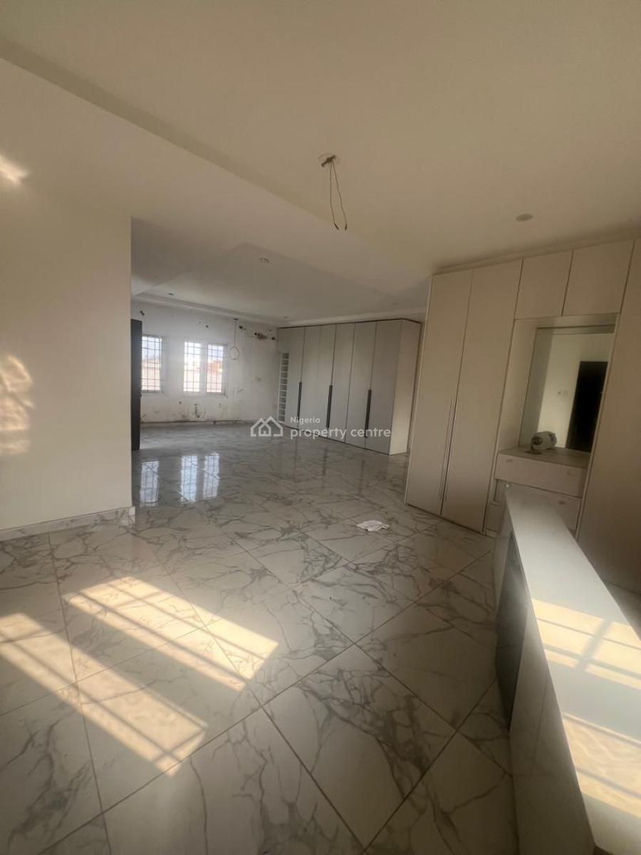 Standard  Large  Penthouse Studio , 20-24 Powr,secured Estate, Orchid, Lekki Expressway, Lekki, Lagos, Flat / Apartment for Rent