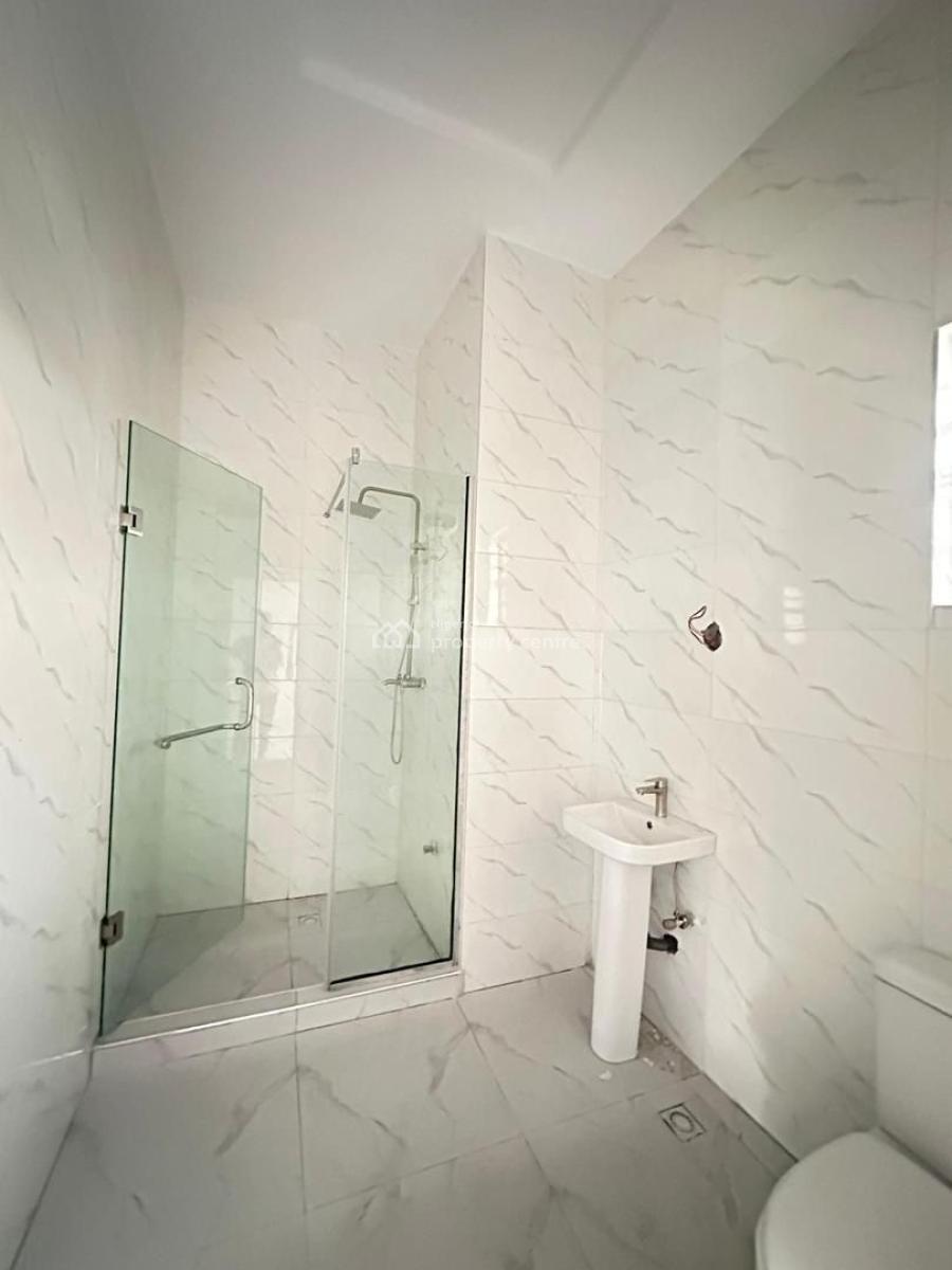 Exquisite 3 Bedroom Apartment, Surulere, Lagos, Flat / Apartment for Sale