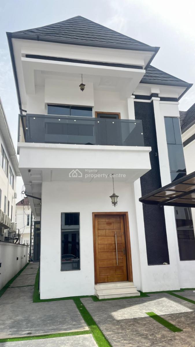 Well Maintained 5 Bedroom Duplex with Bq, Well Maintained Luxury Family Home, Lekki, Lagos, Detached Duplex for Sale
