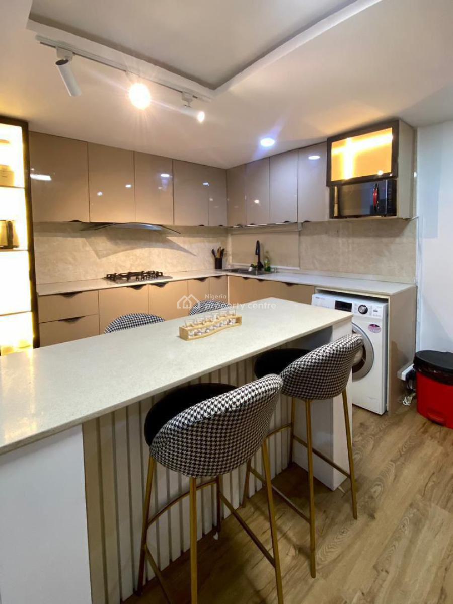 Luxury 2 Units of 2 Bedroom Apartment with Housekeeping Services, Ps5,snooker and Tennis, Victoria Island (vi), Lagos, Flat / Apartment Short Let