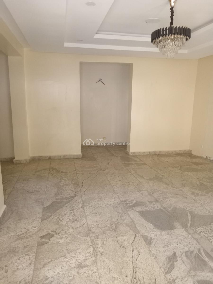 a Very Good Spacious 3 Bedroom Flat with 1bq, Off Ademola Adetokunbo Crescent, Wuse 2, Abuja, Flat / Apartment for Rent
