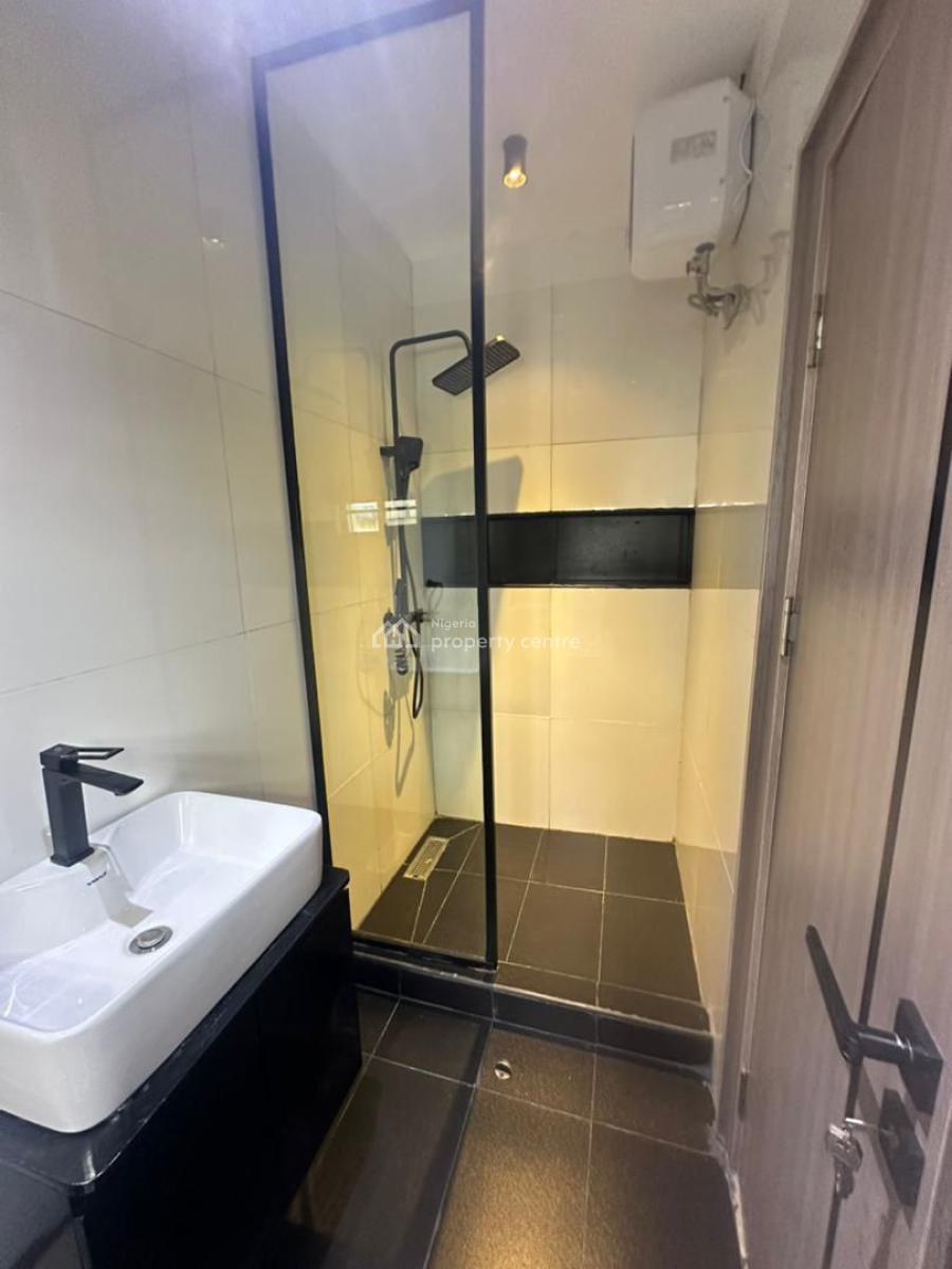 Newly Launched Luxurious 1 Bedroom Apartment with Housekeeping Service, Snooker Board,ps5 and Table Tennis, Victoria Island (vi), Lagos, Flat / Apartment Short Let