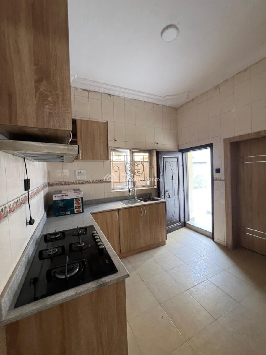 5  Bedroom Fully Detached Duplex  Price:400m at Chevron Lekki, Chevron Estate Lekki, Lekki, Lagos, Detached Duplex for Sale