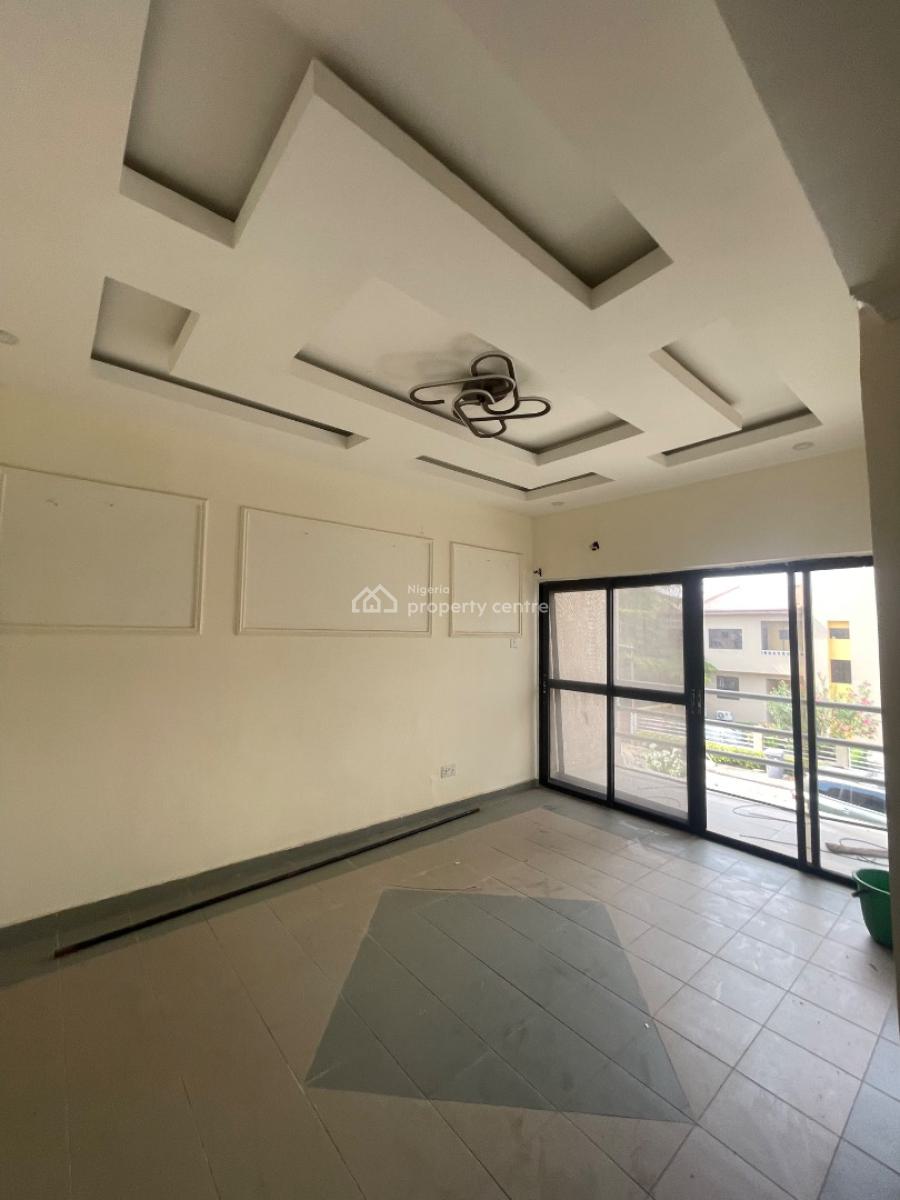 Spacious 3bedrooms Duplex with Nice Room and Palor Bq, Self Compound, Regal View Estate Lekki Right, Lekki Phase 1, Lekki, Lagos, Terraced Duplex for Sale