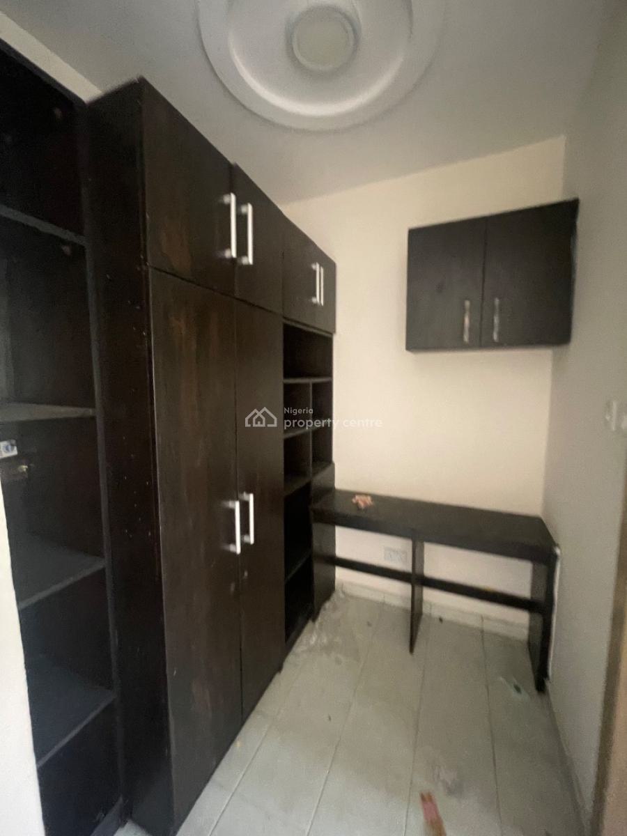 Spacious 3bedrooms Duplex with Nice Room and Palor Bq, Self Compound, Regal View Estate Lekki Right, Lekki Phase 1, Lekki, Lagos, Terraced Duplex for Sale