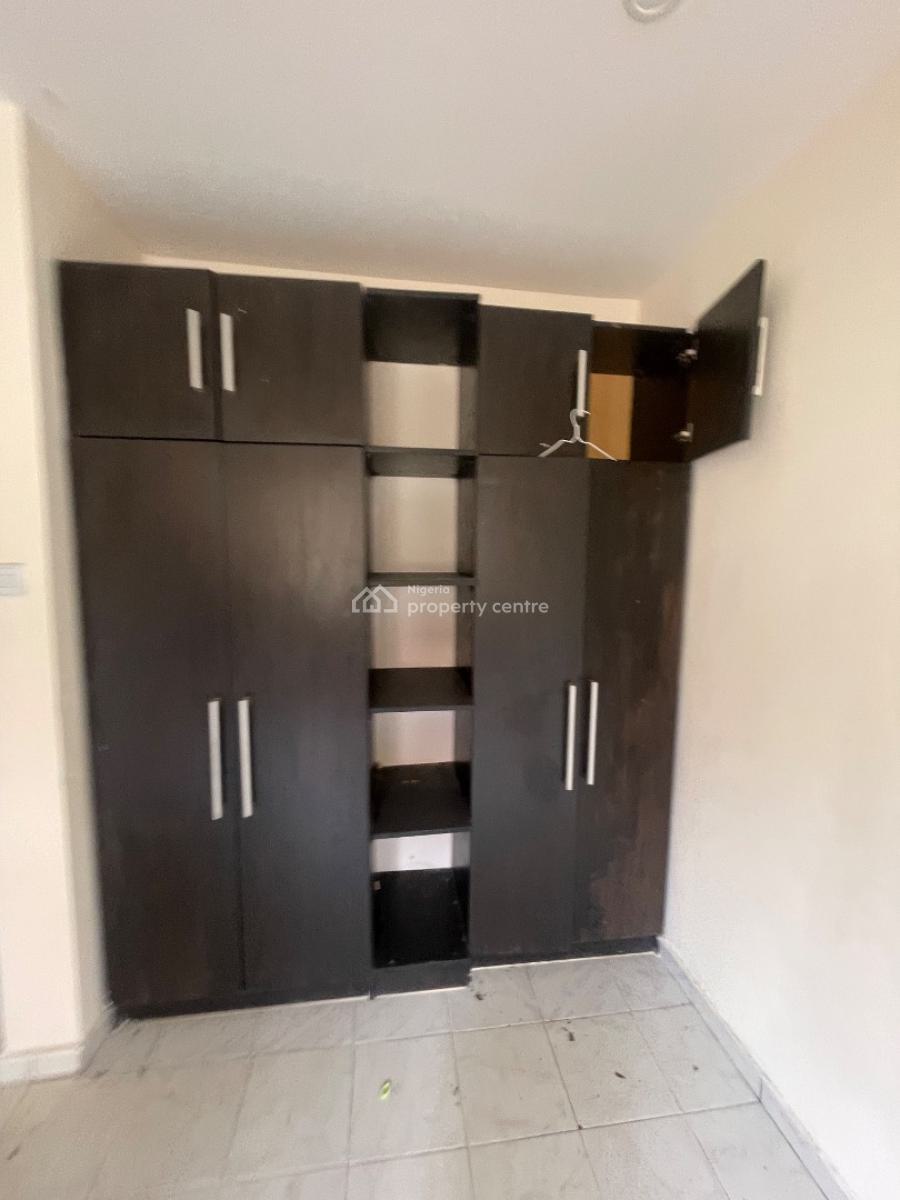 Spacious 3bedrooms Duplex with Nice Room and Palor Bq, Self Compound, Regal View Estate Lekki Right, Lekki Phase 1, Lekki, Lagos, Terraced Duplex for Sale