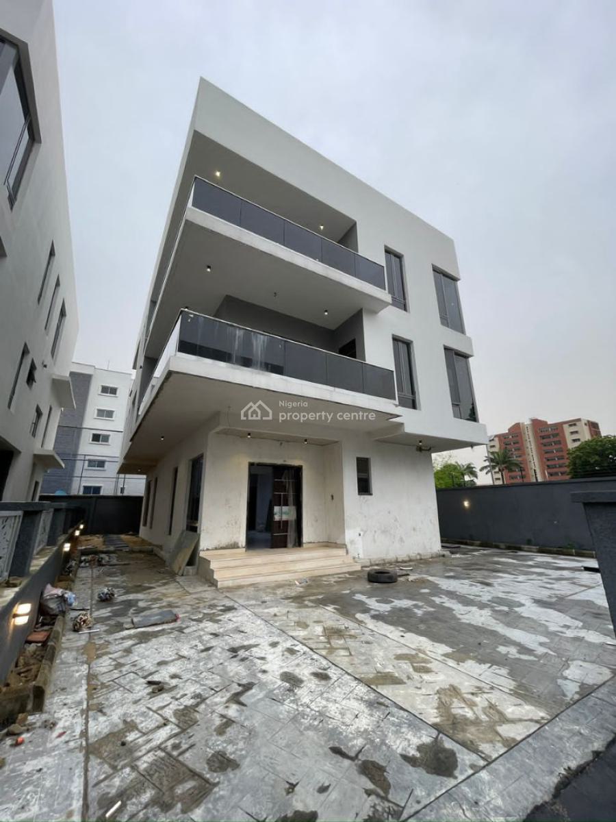 6 Bedrooms Detached Duplex with Bq, and Swimming Pool, Old Ikoyi, Ikoyi, Lagos, Detached Duplex for Sale