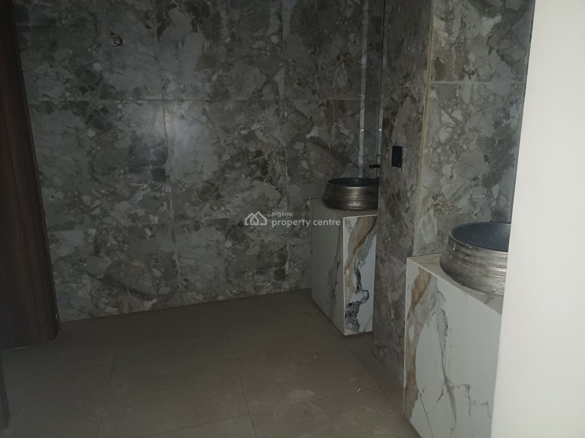 Serviced 144sqm Shop / Office Space on The Second Floor, Wuse 2, Abuja, Shop for Rent