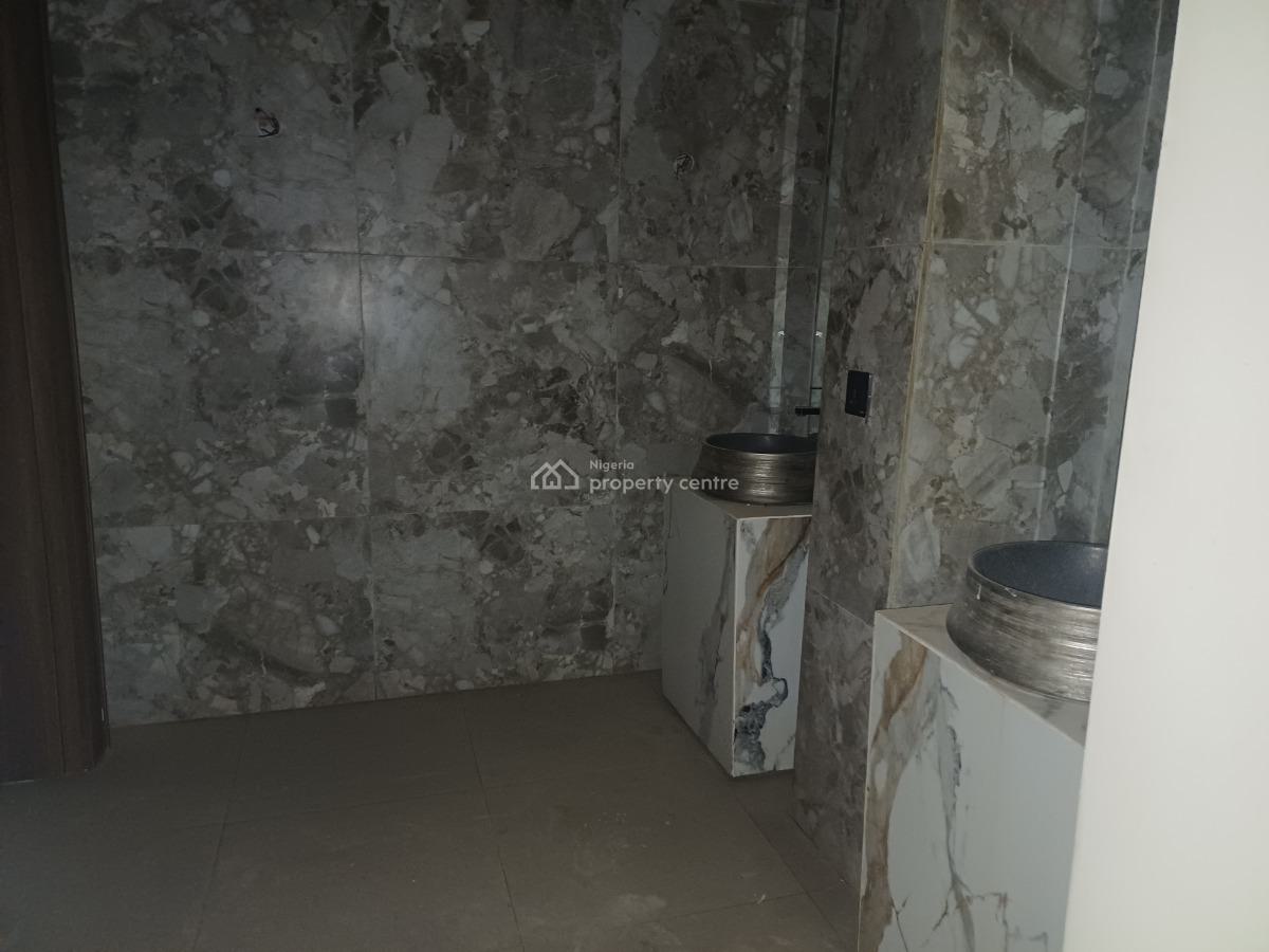 Serviced 144sqm Shop / Office Space on The Second Floor, Wuse 2, Abuja, Shop for Rent